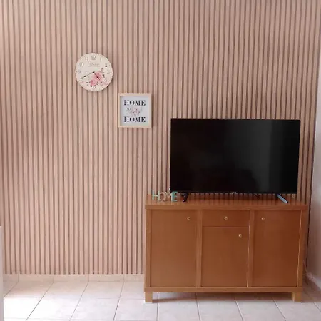 Ameli House * Néoi Epivátai