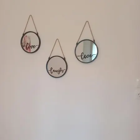 Ameli House Apartmán *